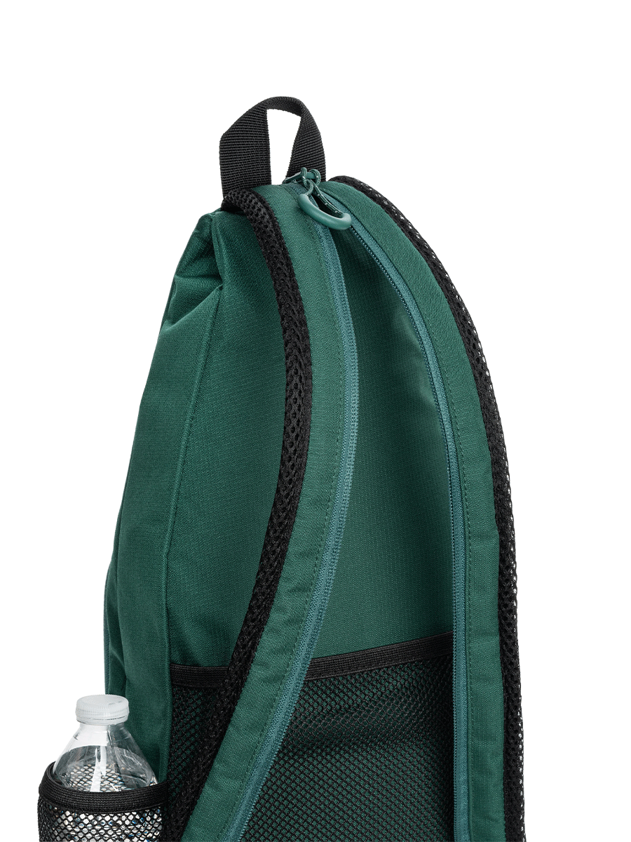 SELKIRK Sport Sling Bag